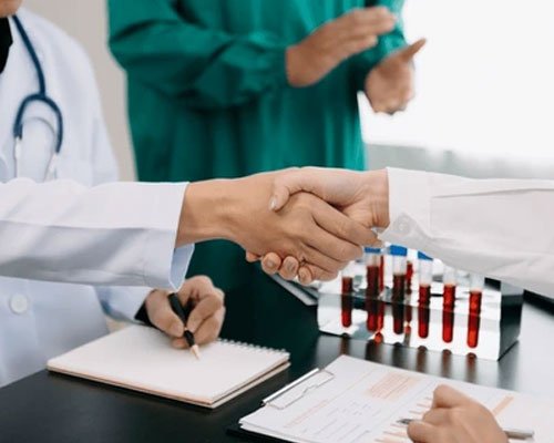 Diagnostic laboratory partnership
